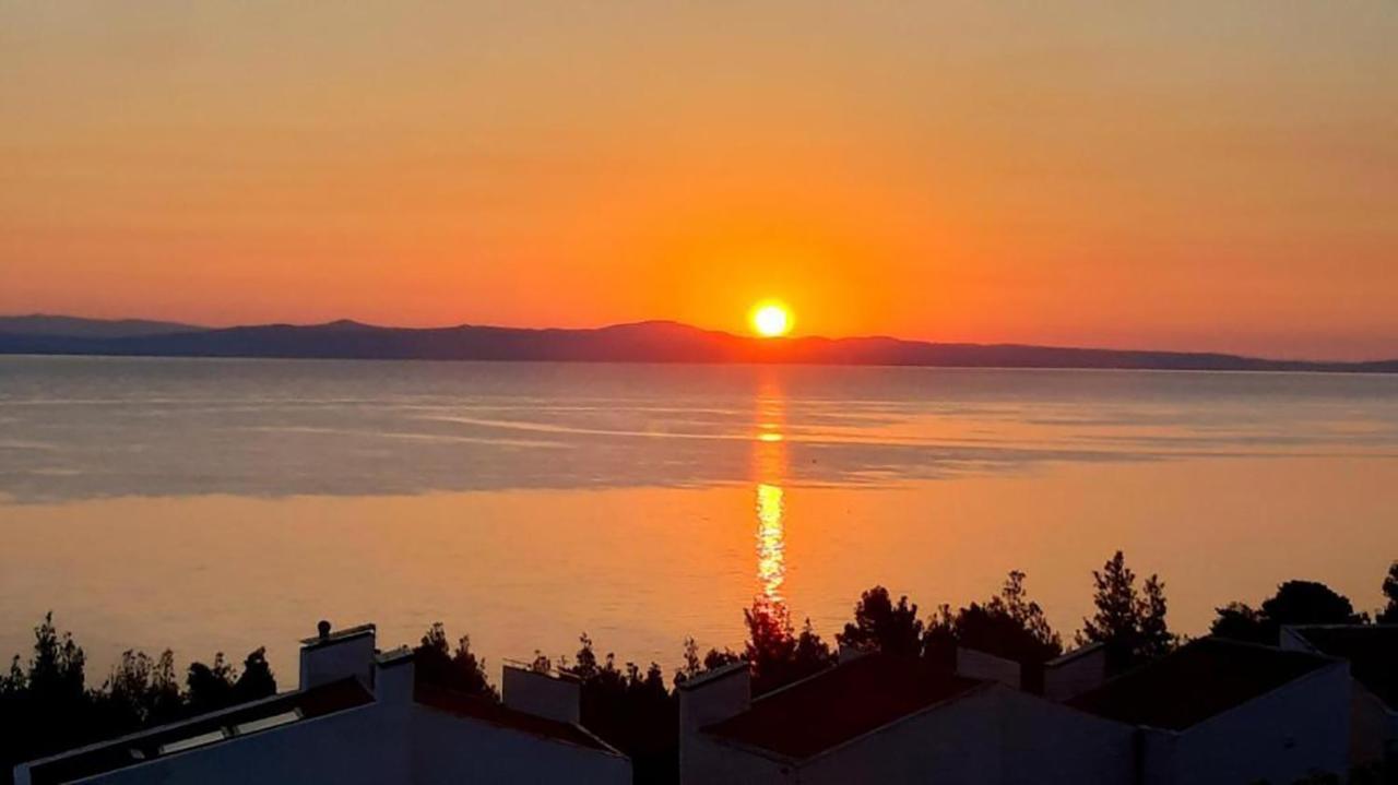 Olia Sea View Shared Pool Villa, Néa Fókaia Exterior foto