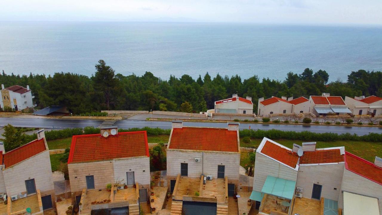 Olia Sea View Shared Pool Villa, Néa Fókaia Exterior foto