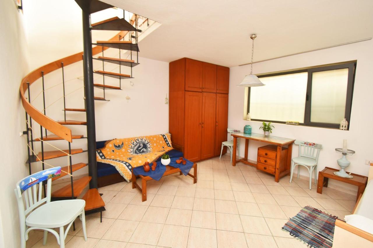 Olia Sea View Shared Pool Villa, Néa Fókaia Exterior foto